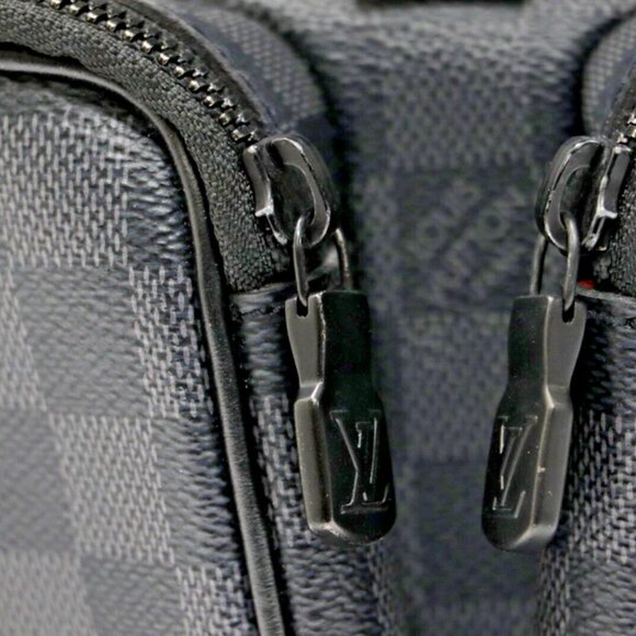 Louis Vuitton Utility Damier Graphite Backpack - Picture 8 of 16